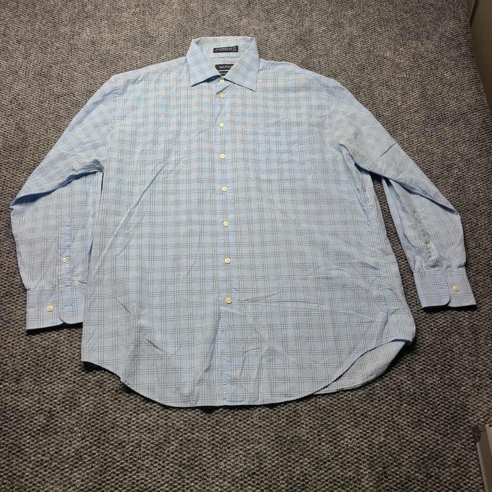Nautica Mens Size 34/35 Blue Plaid Striped Long Sleeve Button Down Shirt Cotton